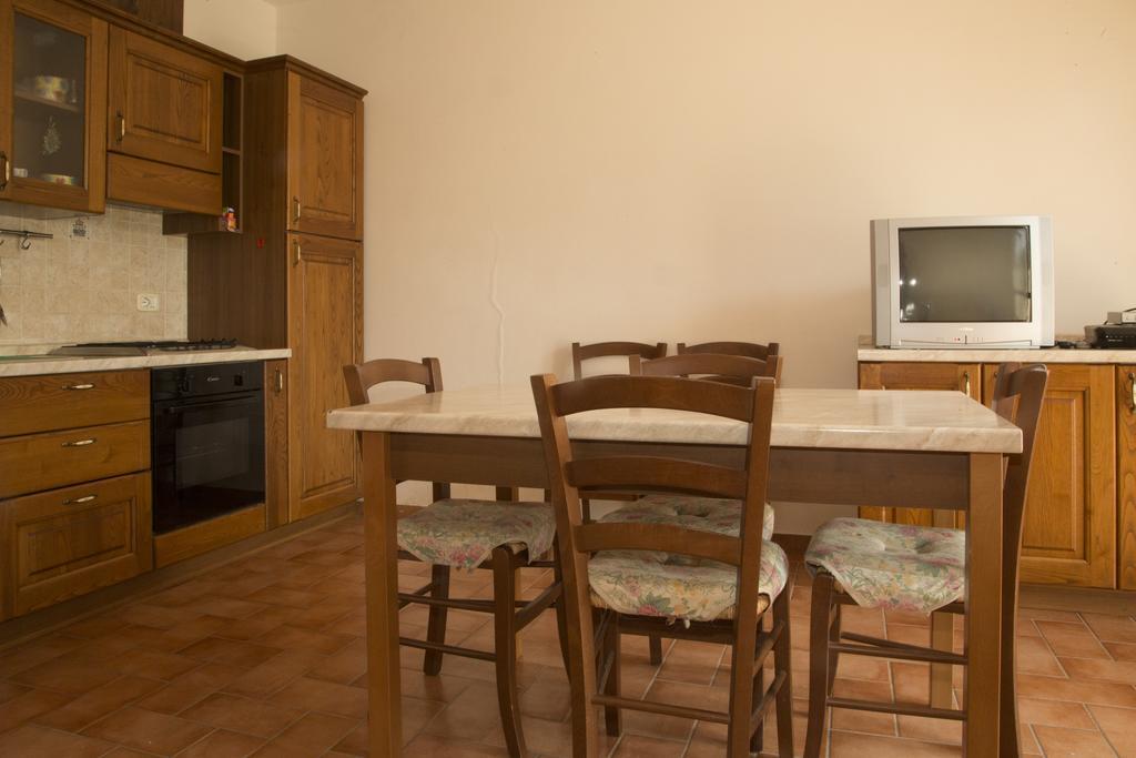 Agriturismo Sant'Orsola Follonica Rum bild
