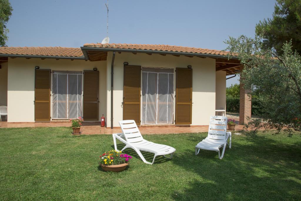 Agriturismo Sant'Orsola Follonica Rum bild